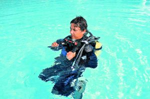 Anziehen im Wasser 5