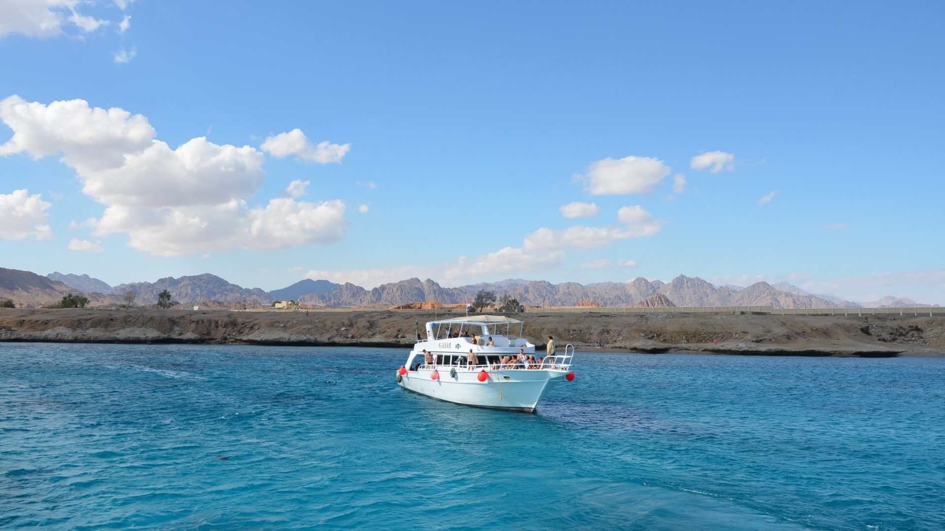 Tauchschiff an der Küste des Sinai: Deutsche Taucher können wieder leichter nach Sharm El Sheik reisen.