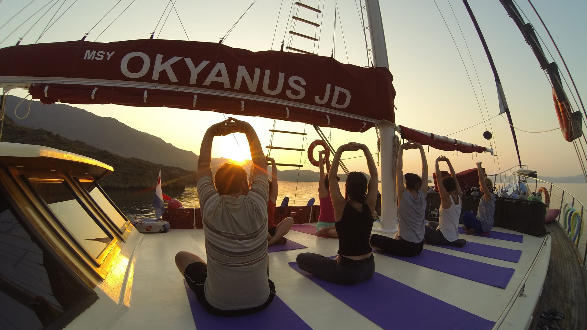 Auf der "Okyanus" geht es im Oktober für eine Woche zum Tauchen und zu Yoga-Sessions in die Türkei.