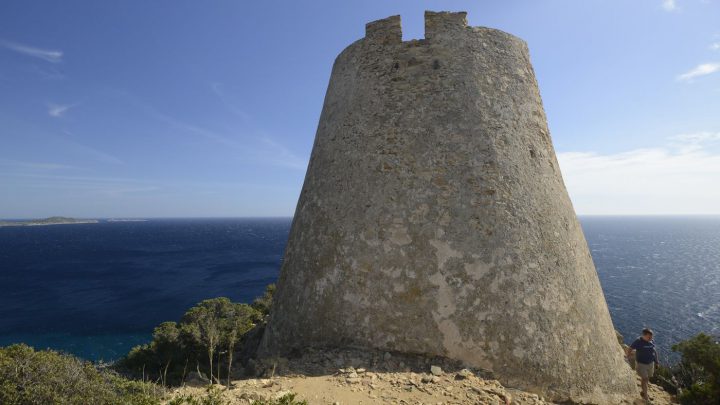 Die Nuraghen: uralte, rätselhafte Bauwerke, verteilt über ganz Sardinien.