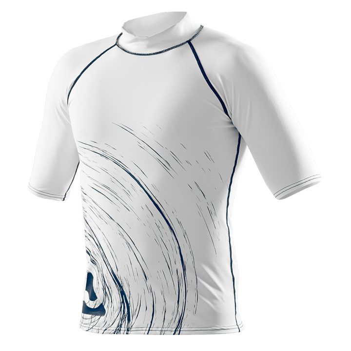 Subgear stellt seine neuesten "Rash Guard"-Shirts vor.