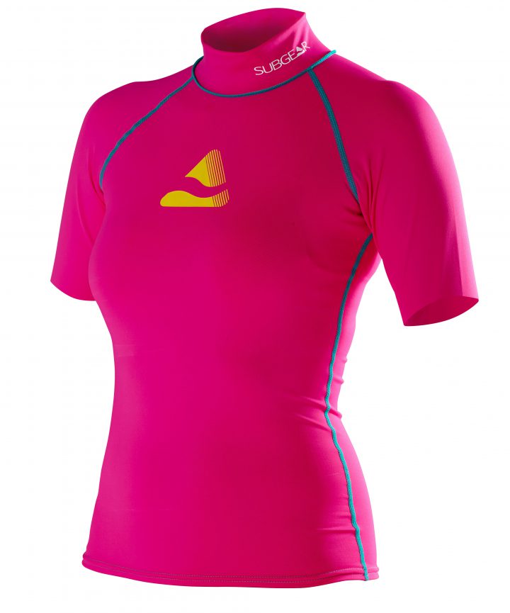 Subgear stellt seine neuesten "Rash Guard"-Shirts vor.