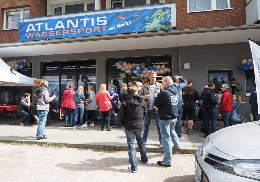 Der größte in Hamburg: Neuer Store von Atlantis.
