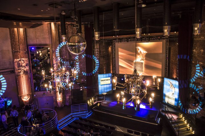 Glamouröses Ambiente: Die TAUCHEN Awards wurden wie in den vergangenen Jahren in der Düsseldorfer Nachtresidenz verliehen. Foto: Stefan von Stengel