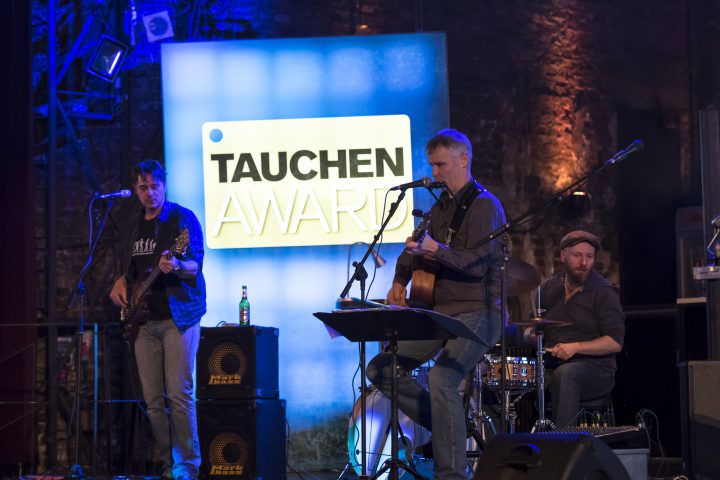 Musikalisch untermalt wurde der Abend von der Band Zig Zag. Foto: Stefan von Stengel