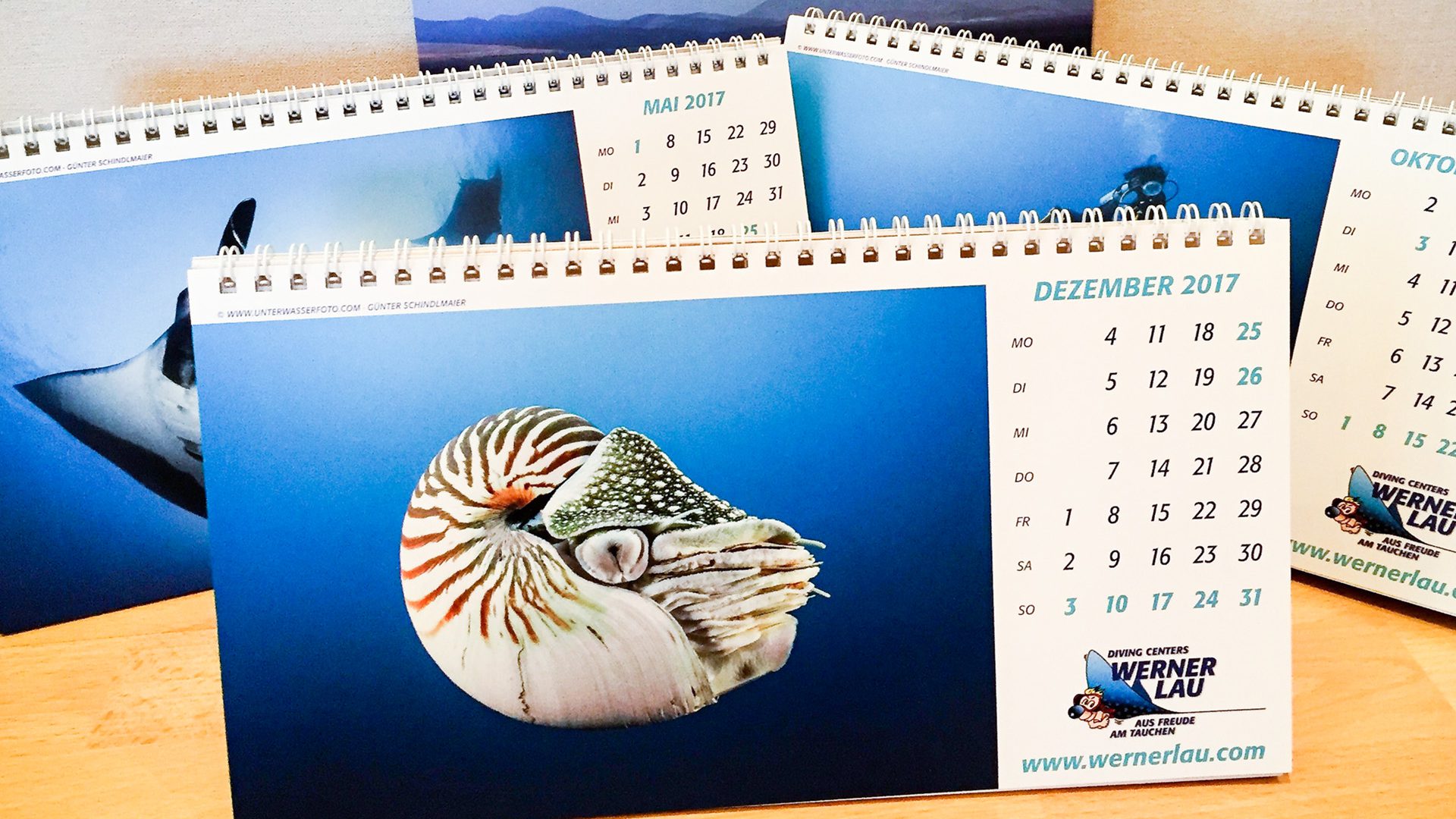 Beliebt bei Tauchern: So schaut der Werner Lau Tischkalender 2017 aus.