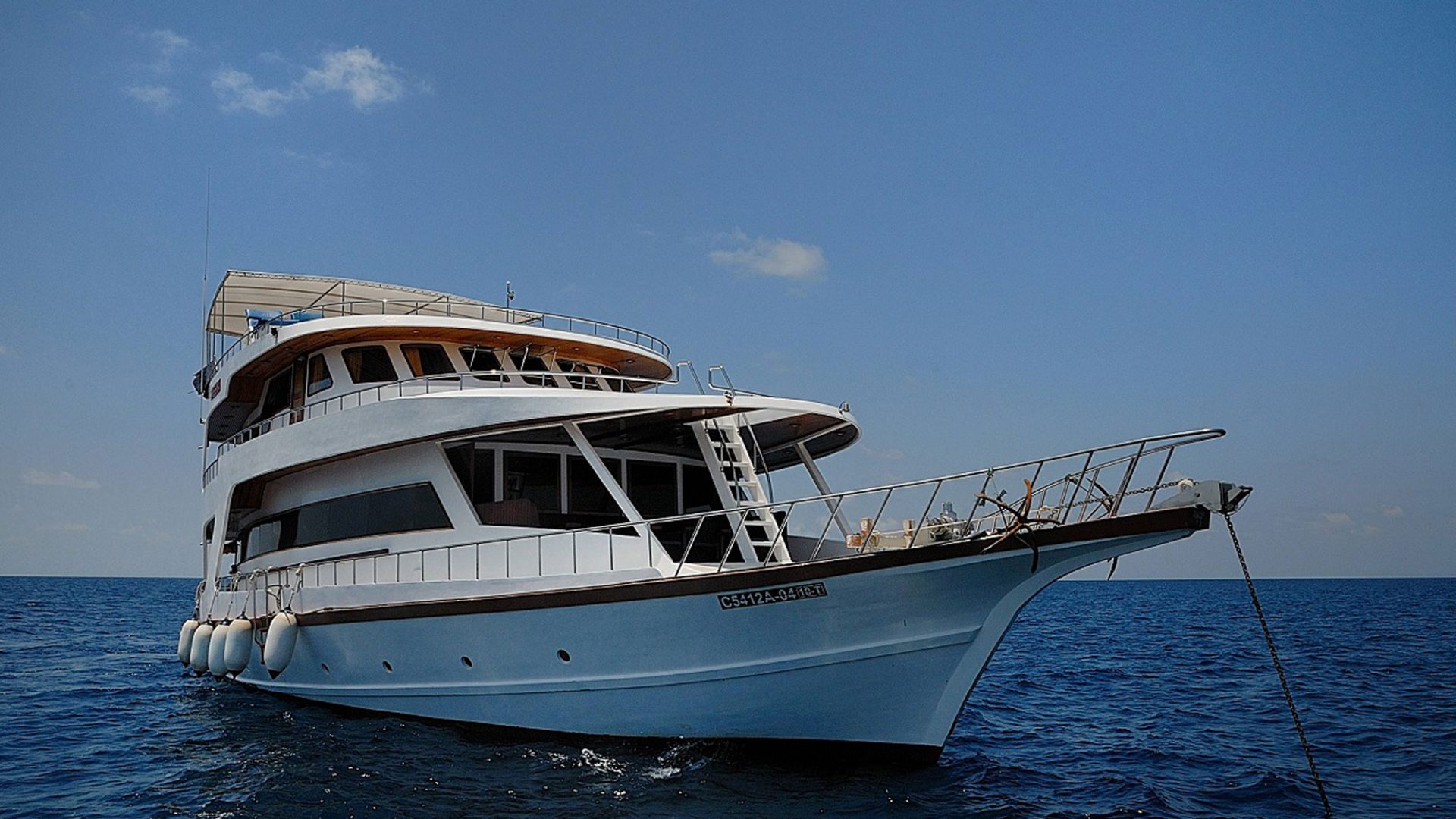 Foto vom Schiff MY Sheena