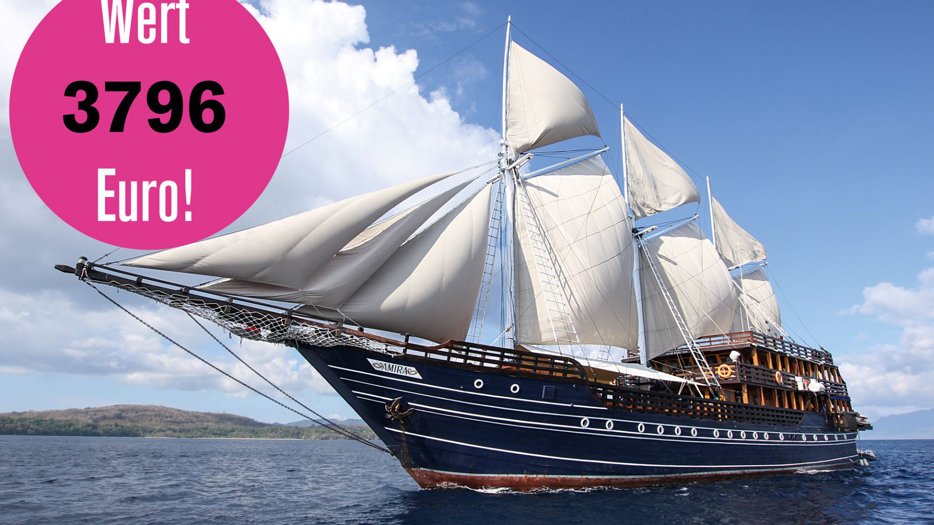 Das Segelschiff Amira mit vollen Segeln