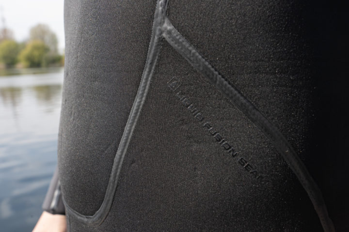 Apeks neuer Neoprenanzug TermiQ im Test