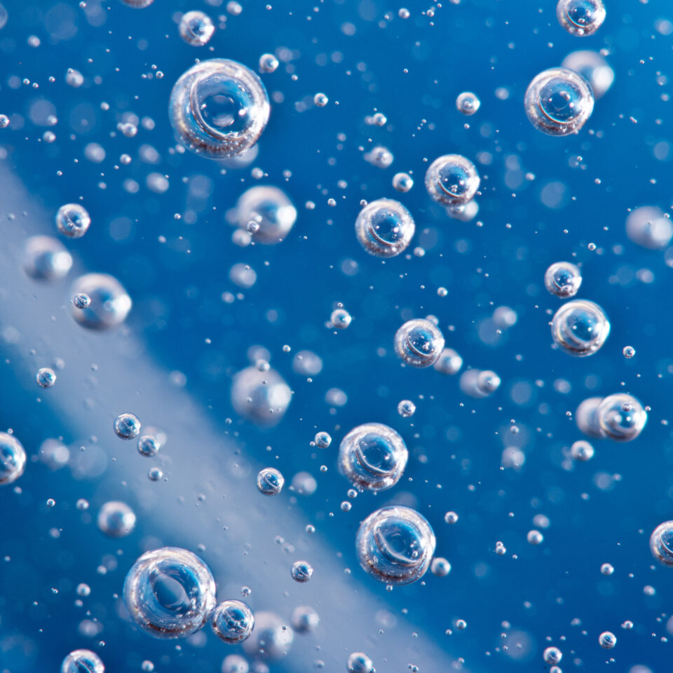 Stickstoff Blasen in Flüssigkeit (Symbolbild)