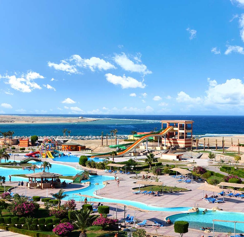 Malikia Resort Abu Dabbab in Marsa Alam mit Poollandschaft, Wasserrutsche und Familienbereich am Roten Meer